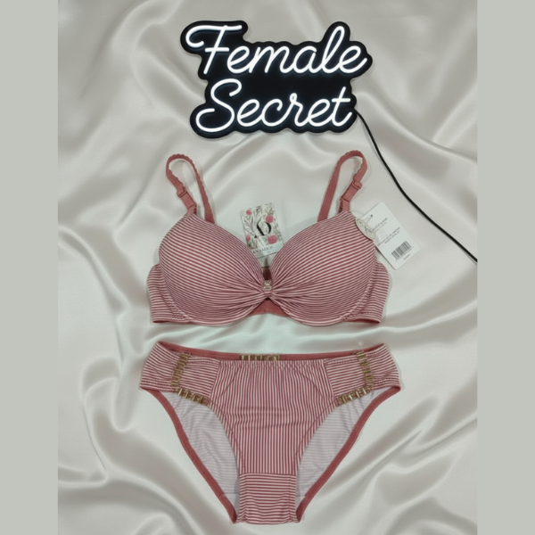 75% Off | Pack of 4 Striped Padded Bra And Panty Set with Chain Straps | Free Home Delivery