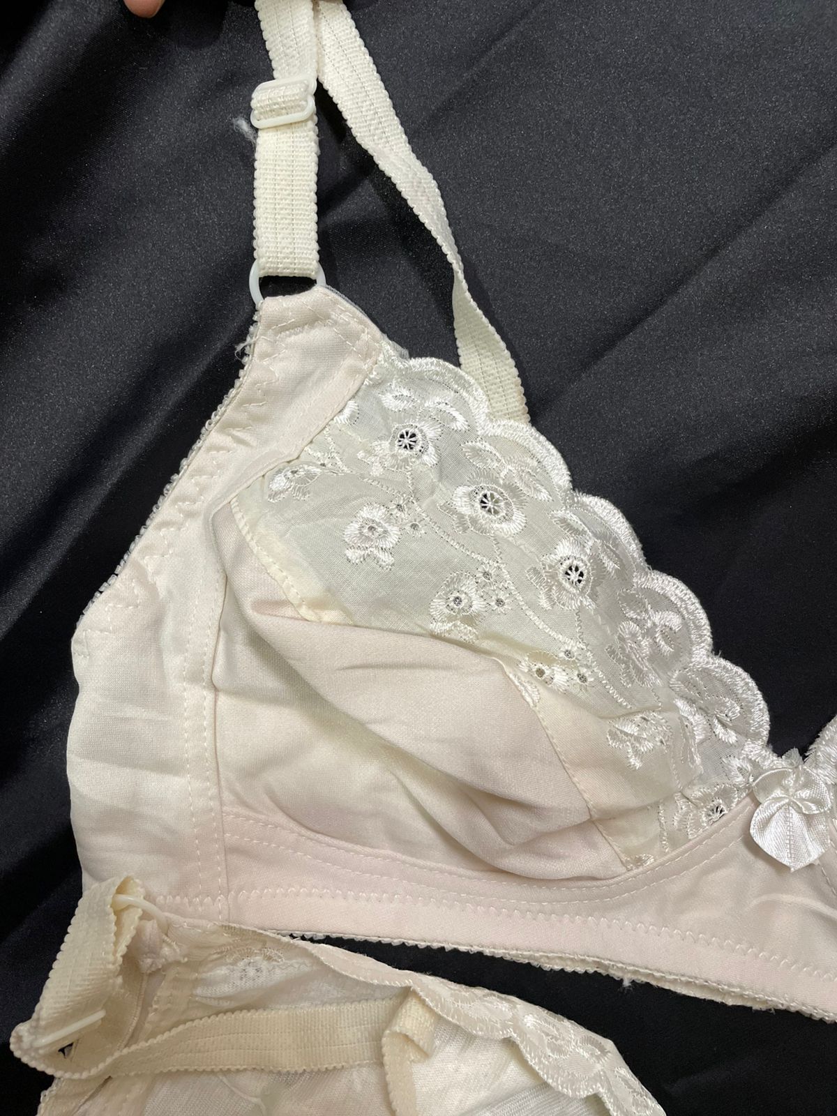 50% Off | Pack of 2 Imported Floral Bra | Free Home Delivery